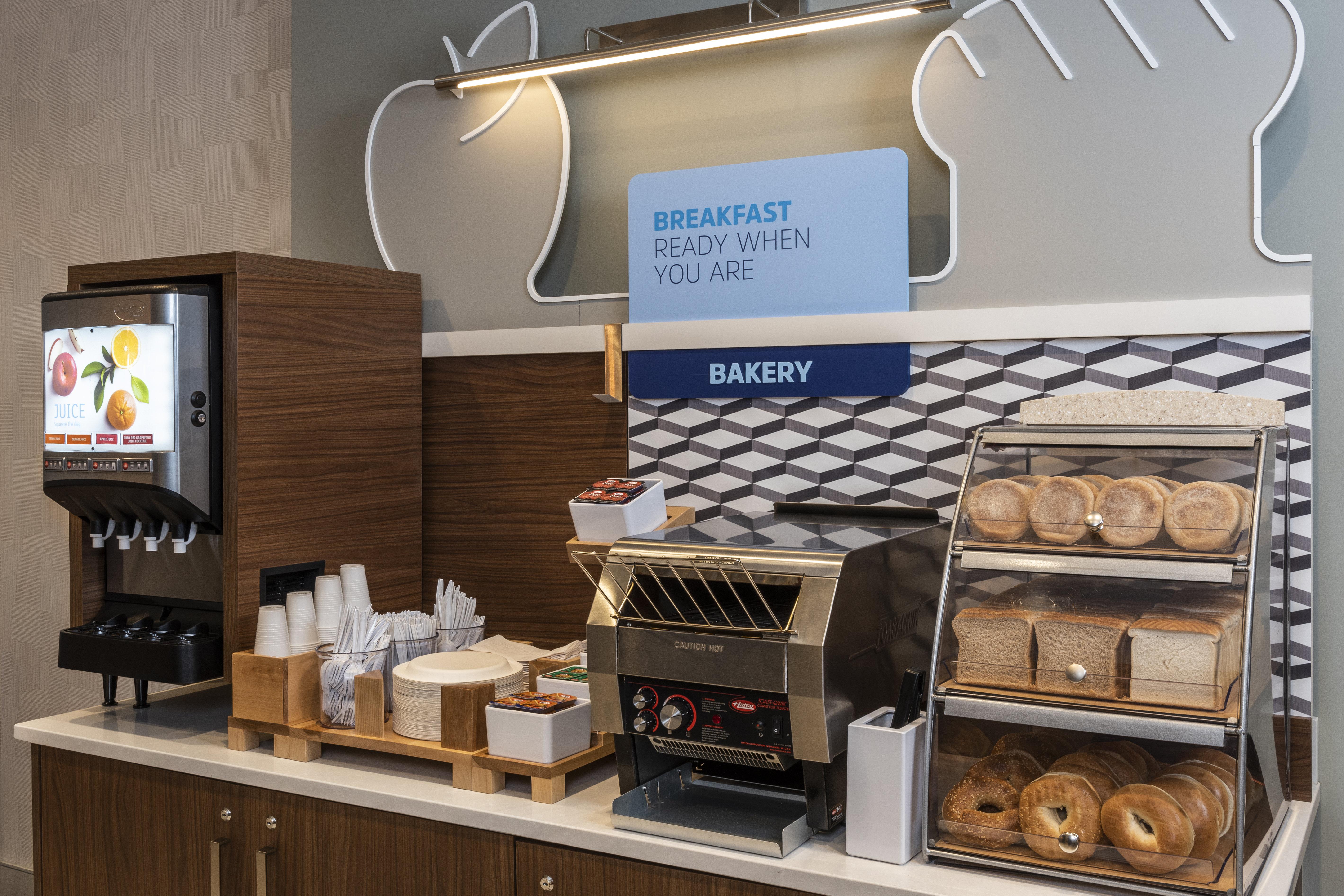 Holiday Inn Express Hotel & Suites North Bay By Ihg Exteriör bild