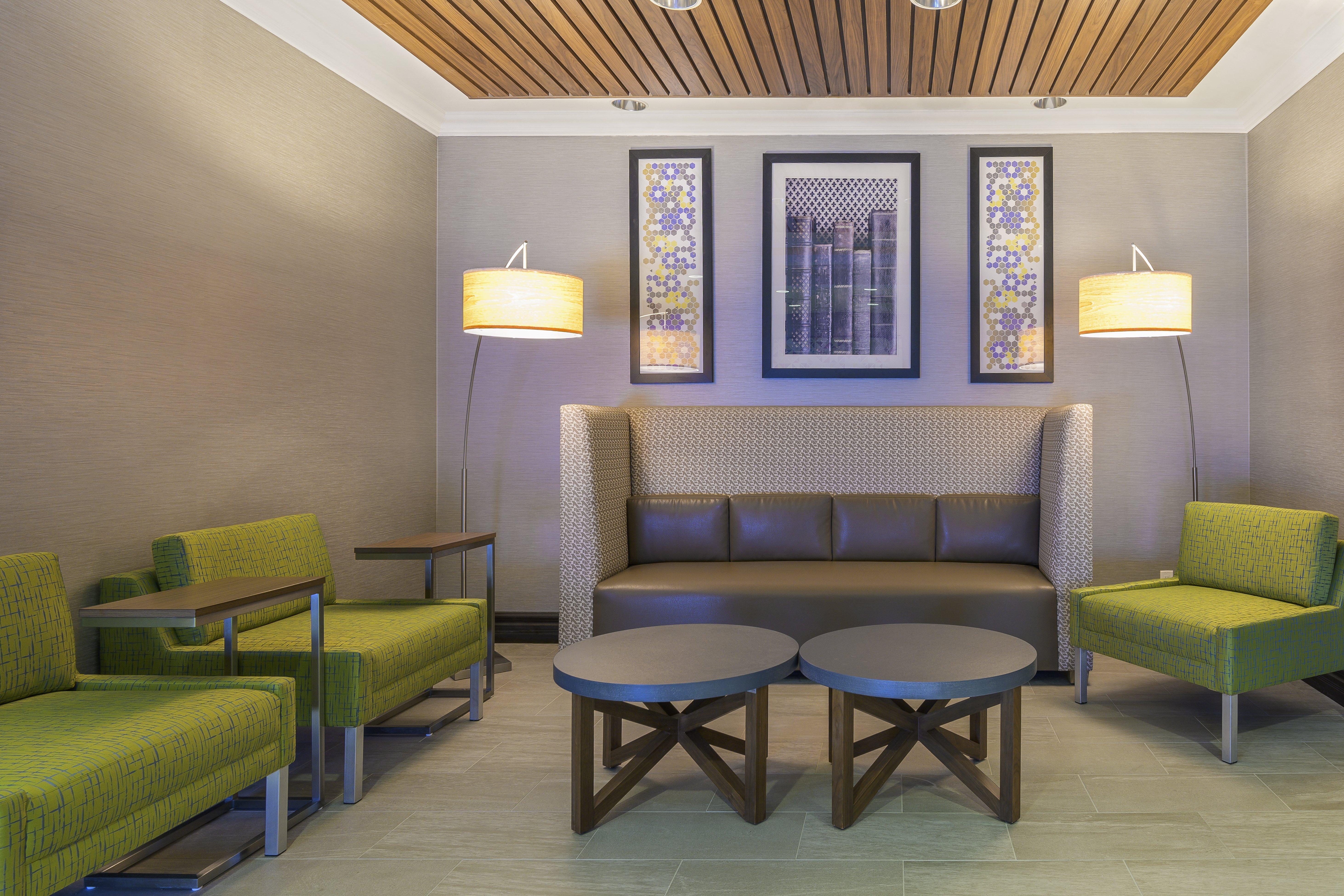 Holiday Inn Express Hotel & Suites North Bay By Ihg Exteriör bild