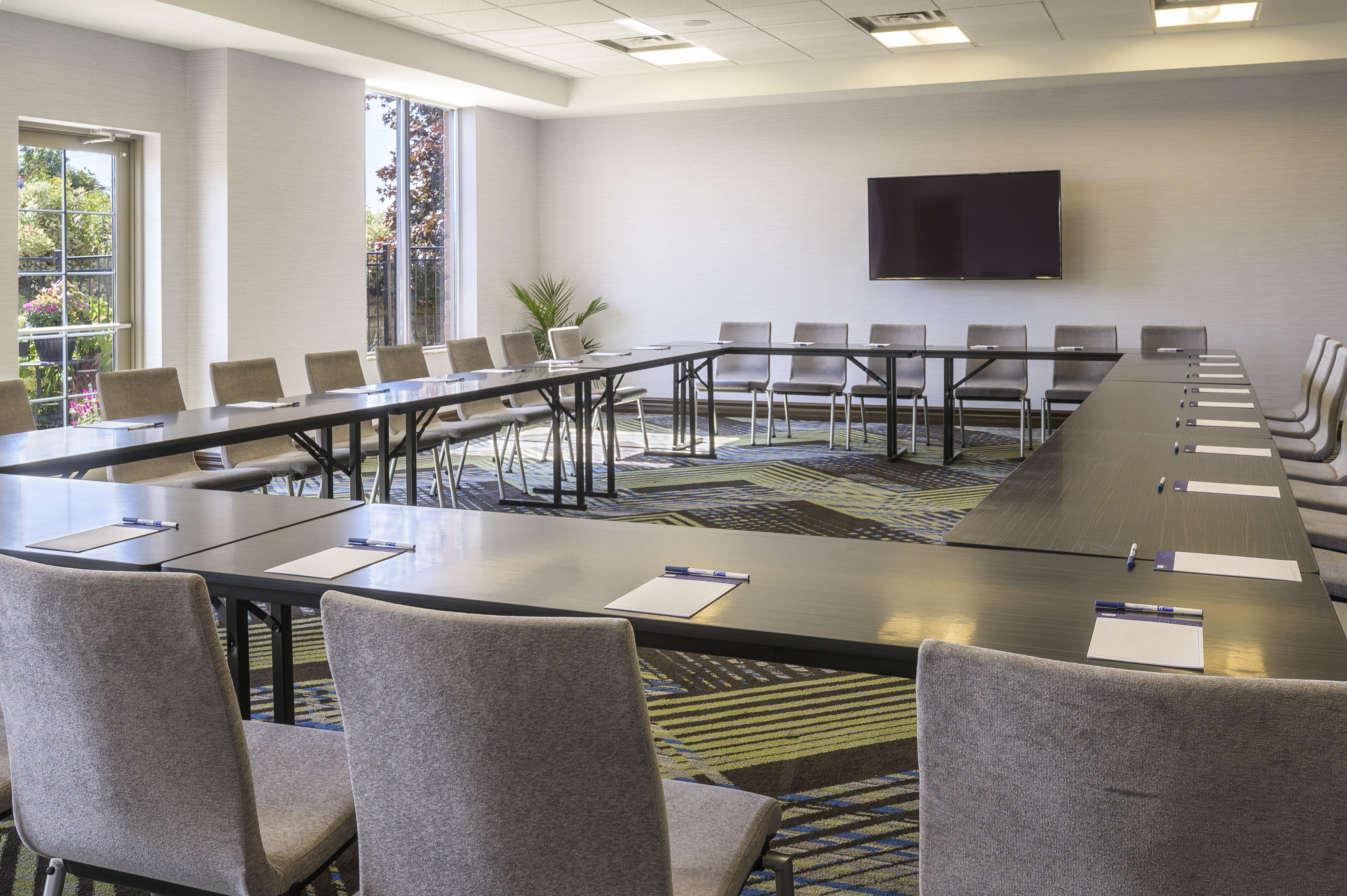 Holiday Inn Express Hotel & Suites North Bay By Ihg Exteriör bild