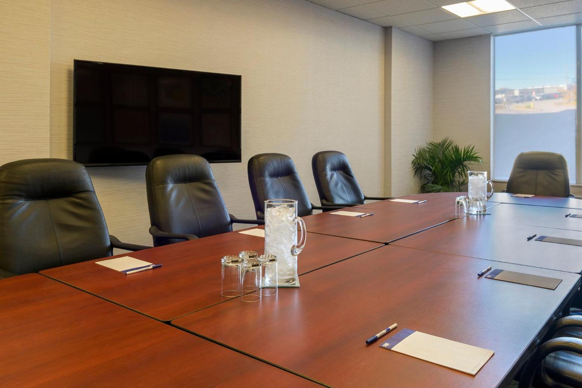Holiday Inn Express Hotel & Suites North Bay By Ihg Exteriör bild